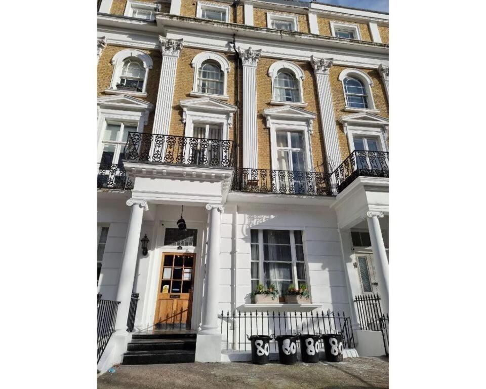F202-cosy 2nd Flr Flat Fits 3 Near Hyde Park Appartamento Londra